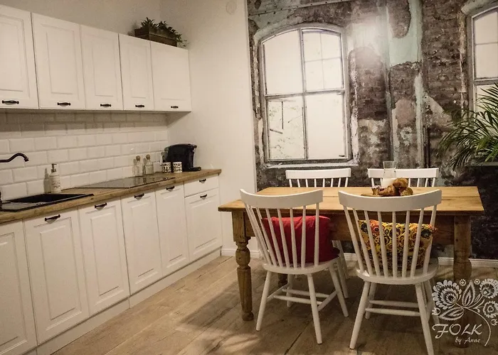 Folk By Anne Apartments & Rooms